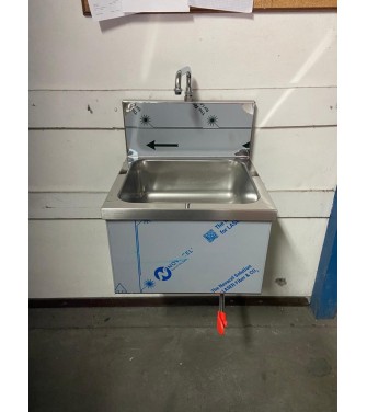 LAVELLO INOX 350x330 A GINOCCHIO